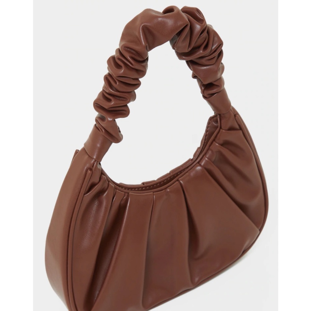 Brown shoulder bag